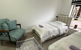 Park View Central Apartment
