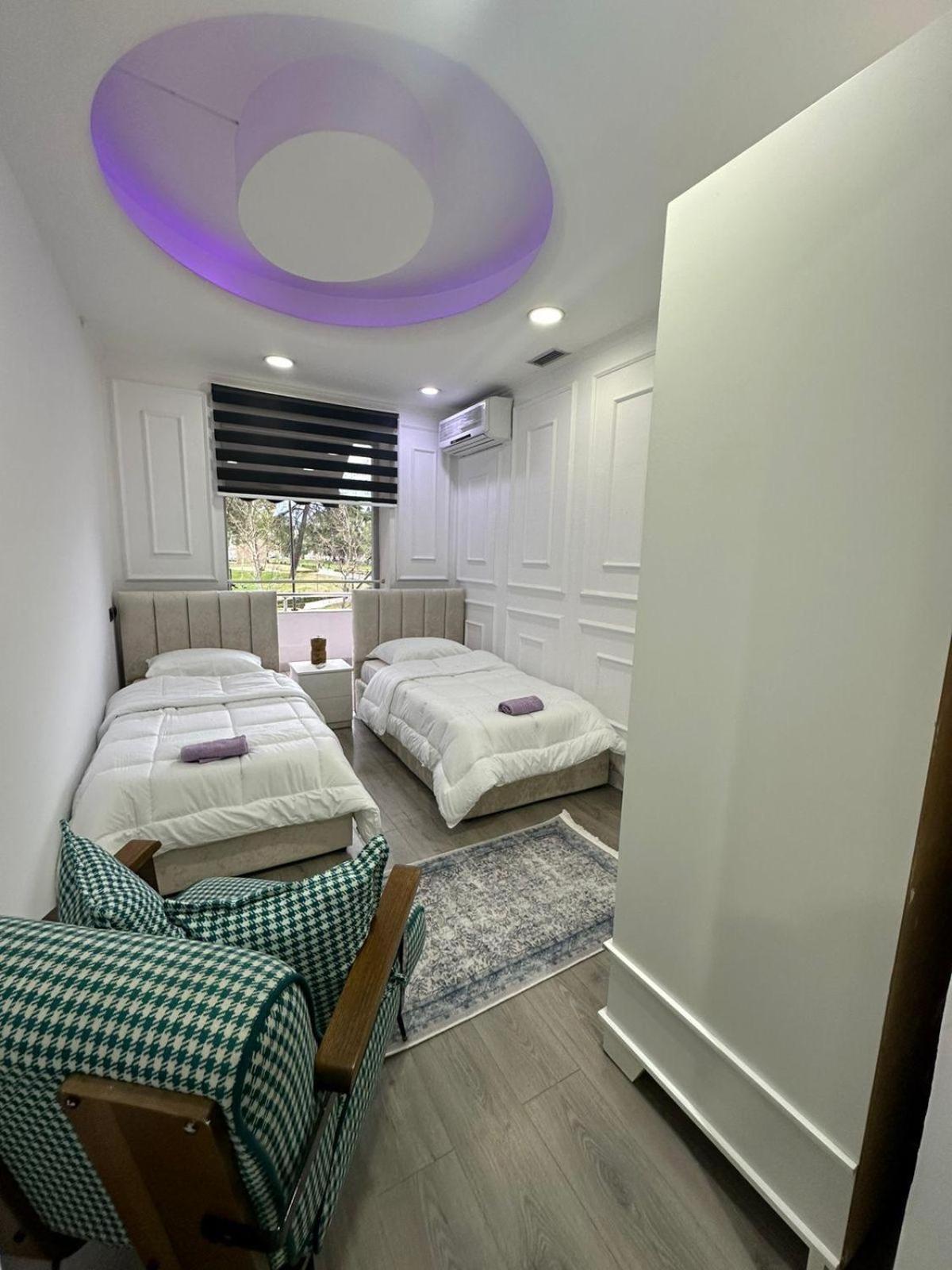 Park View Central Apartment Tirana Extérieur photo