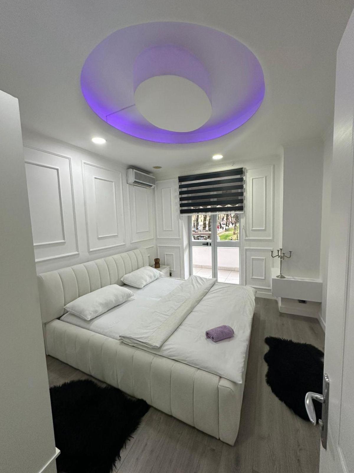 Park View Central Apartment Tirana Extérieur photo